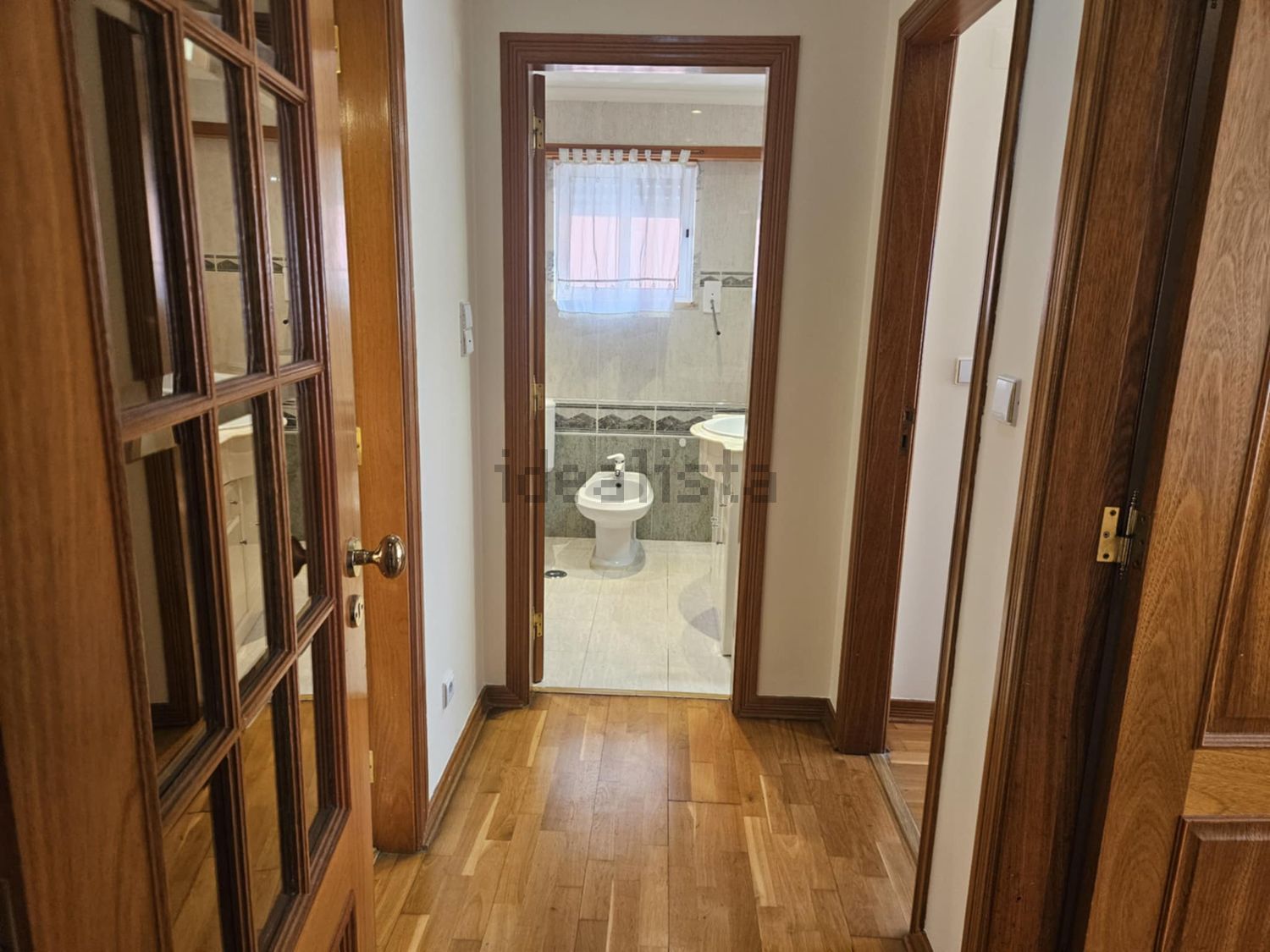 出租公寓 t2在Rua Miguel Torga, 194 - 过道