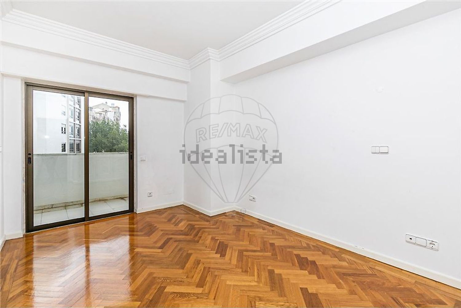 出租公寓 t4在Rua Major Neutel de Abreu - 居住