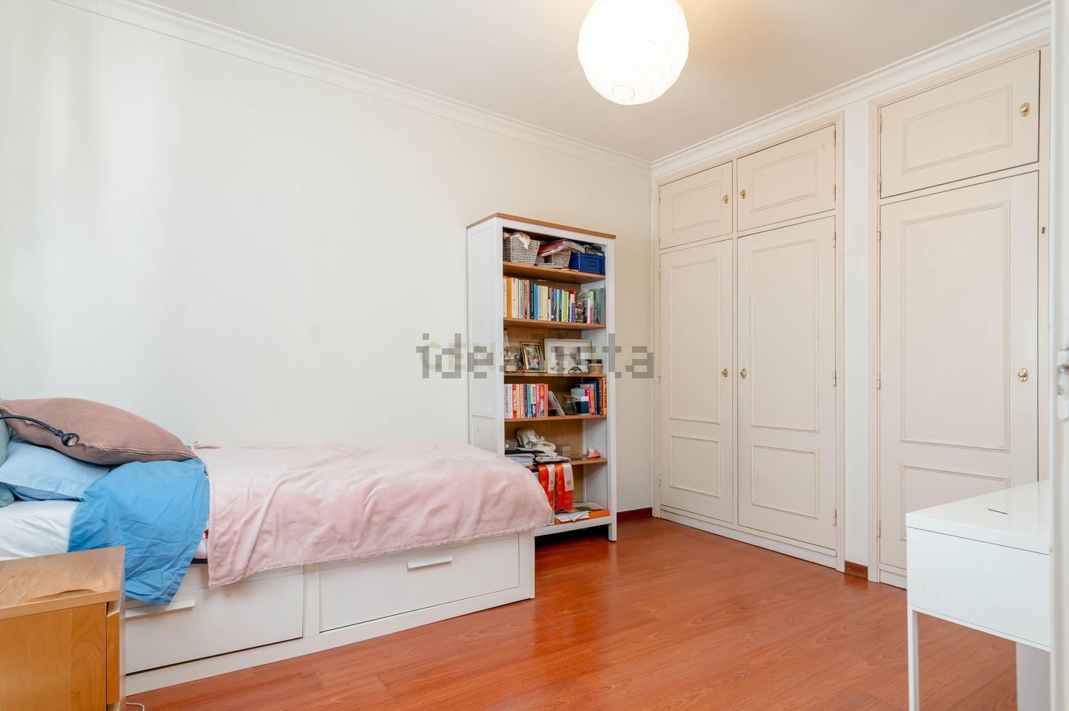 小楼房或独栋别墅出售在Rua das Bolotas s/n - 卧室