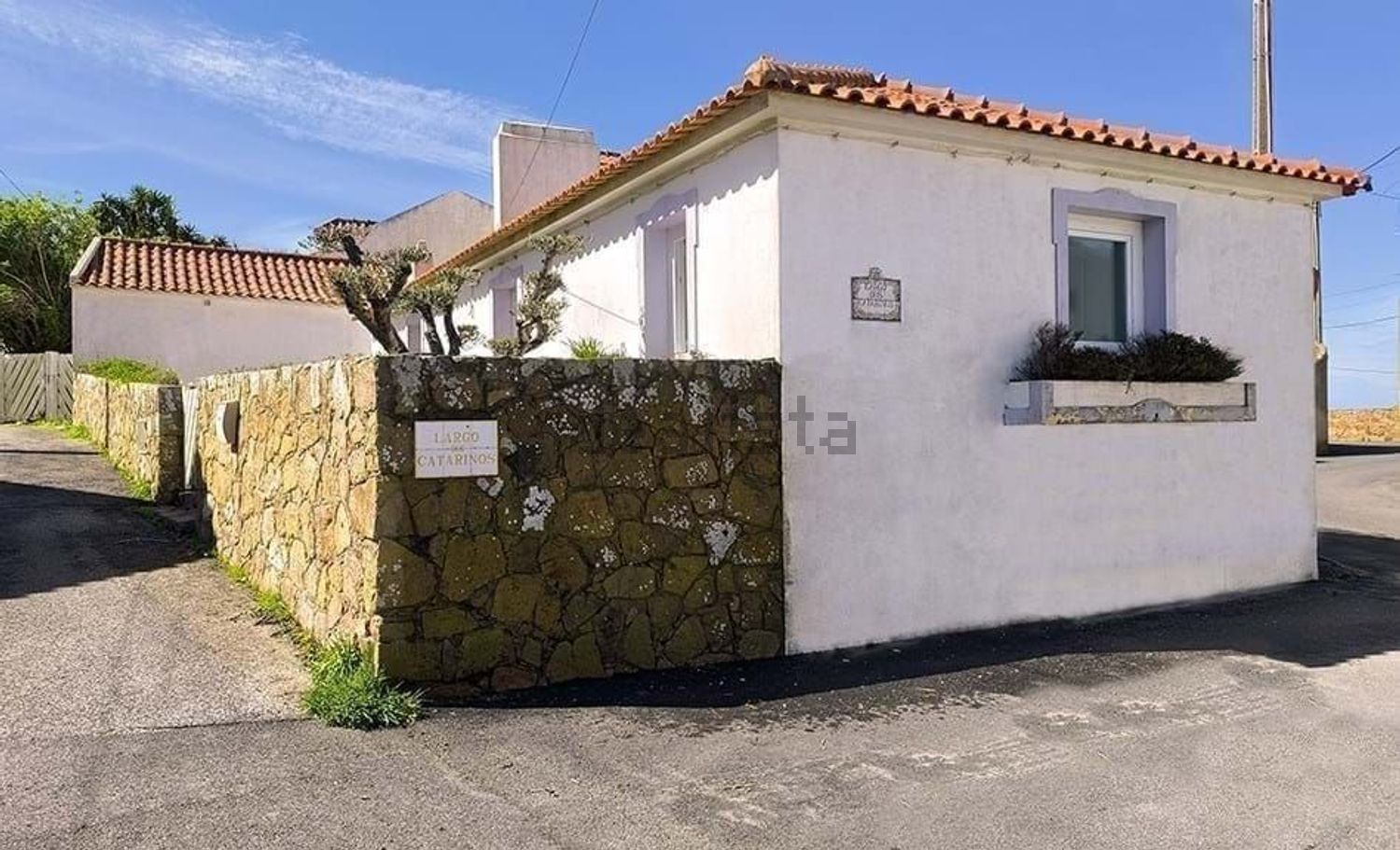 小楼房或别墅出售在Largo dos Catarinos - 外立面