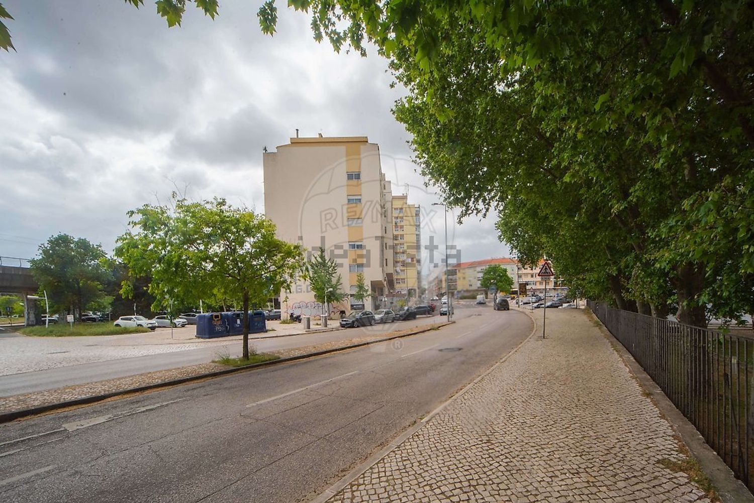 公寓 t2出售在Praça Professor Egas Moniz - 视线