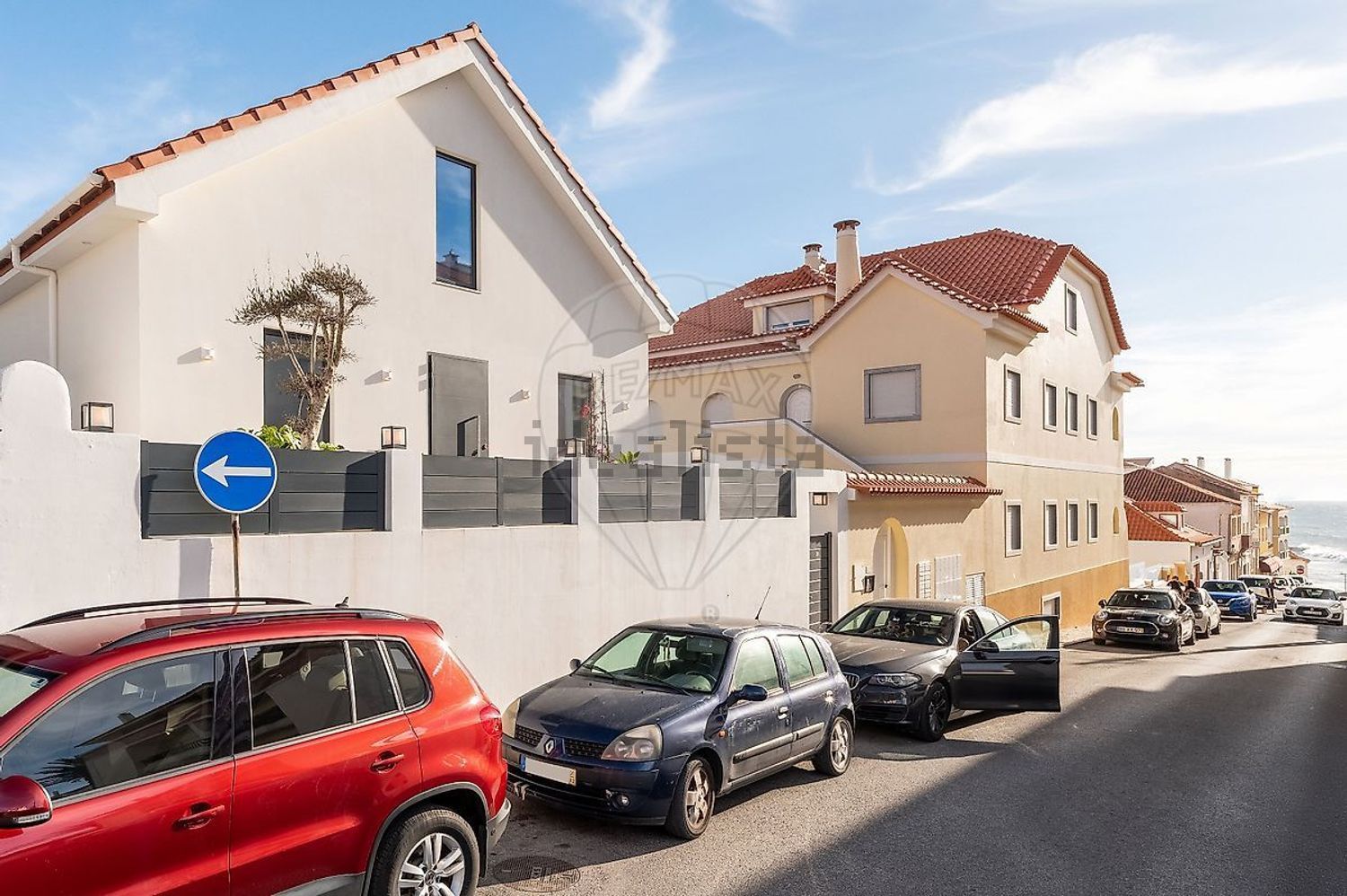 小楼房或独栋别墅出售在Rua Afonso Banheiro - 外立面