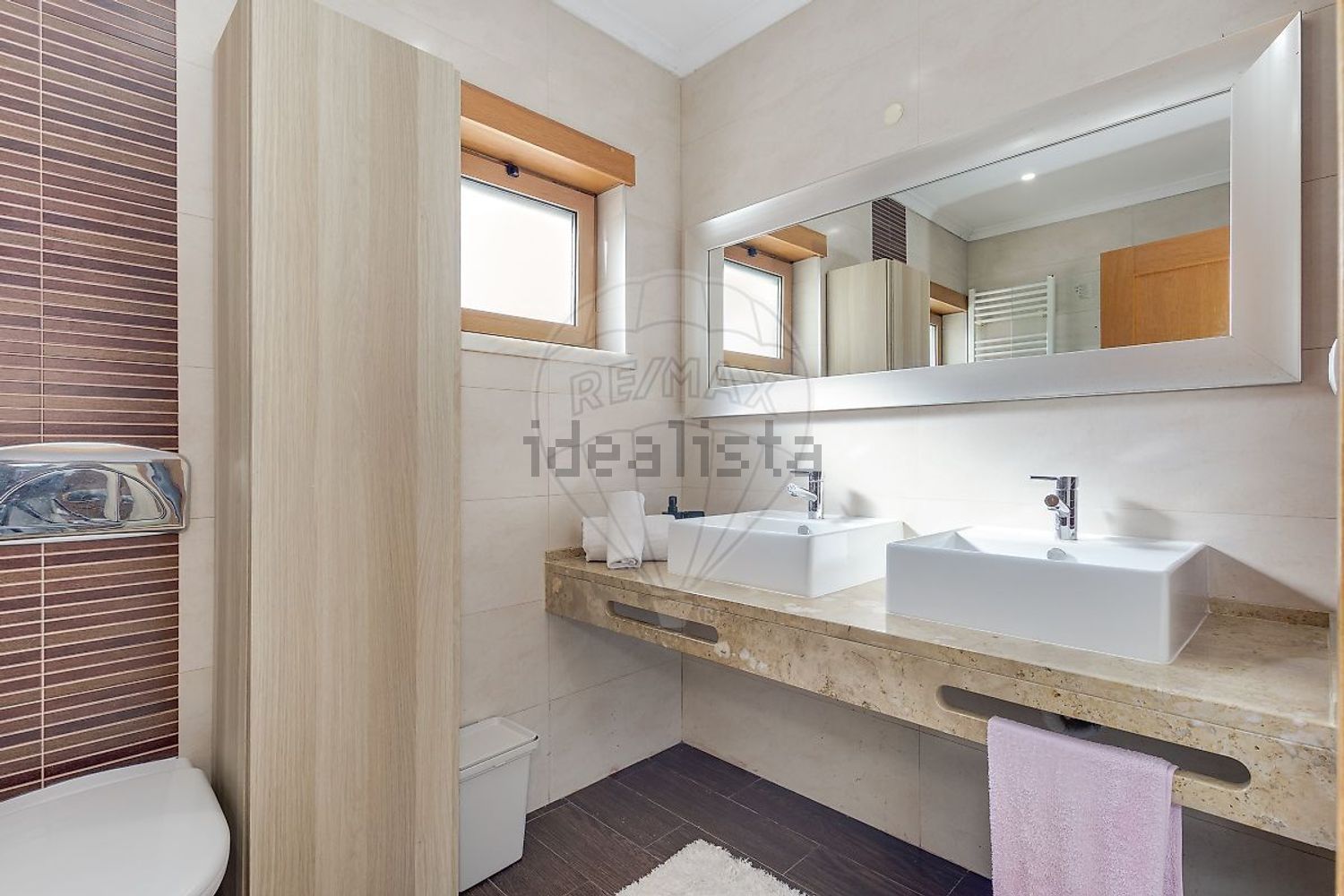 小楼房或独栋别墅出售在Rua Forças Armadas - 卫生间