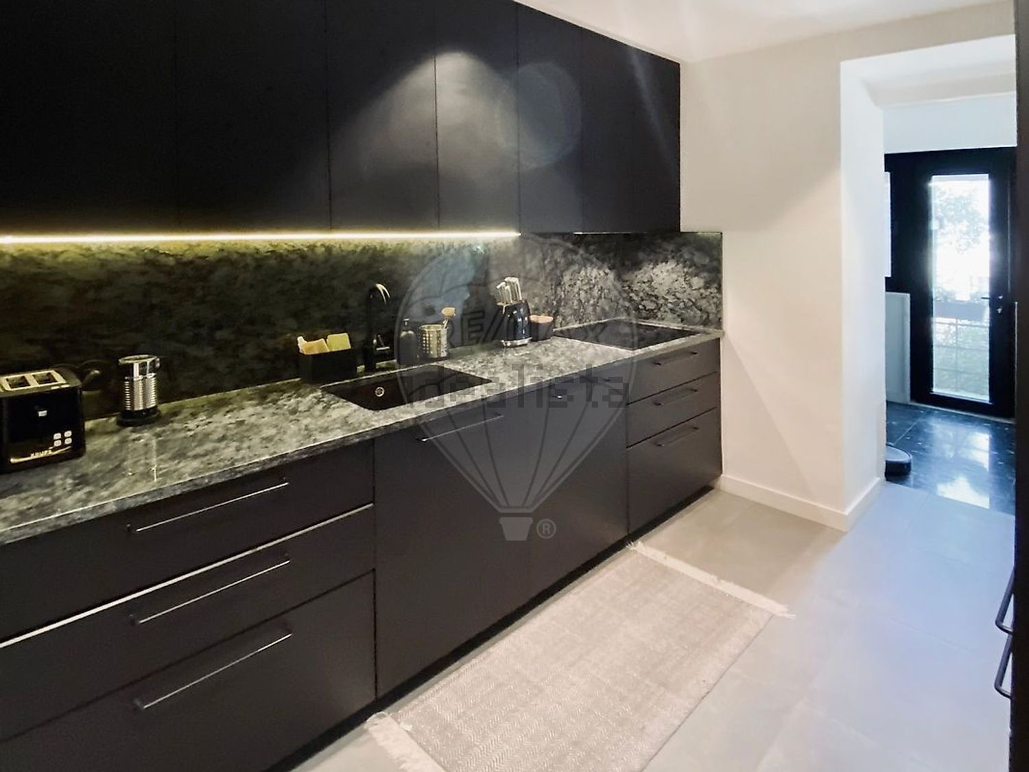 出租公寓 t1在Rua da Penha de França - 厨房