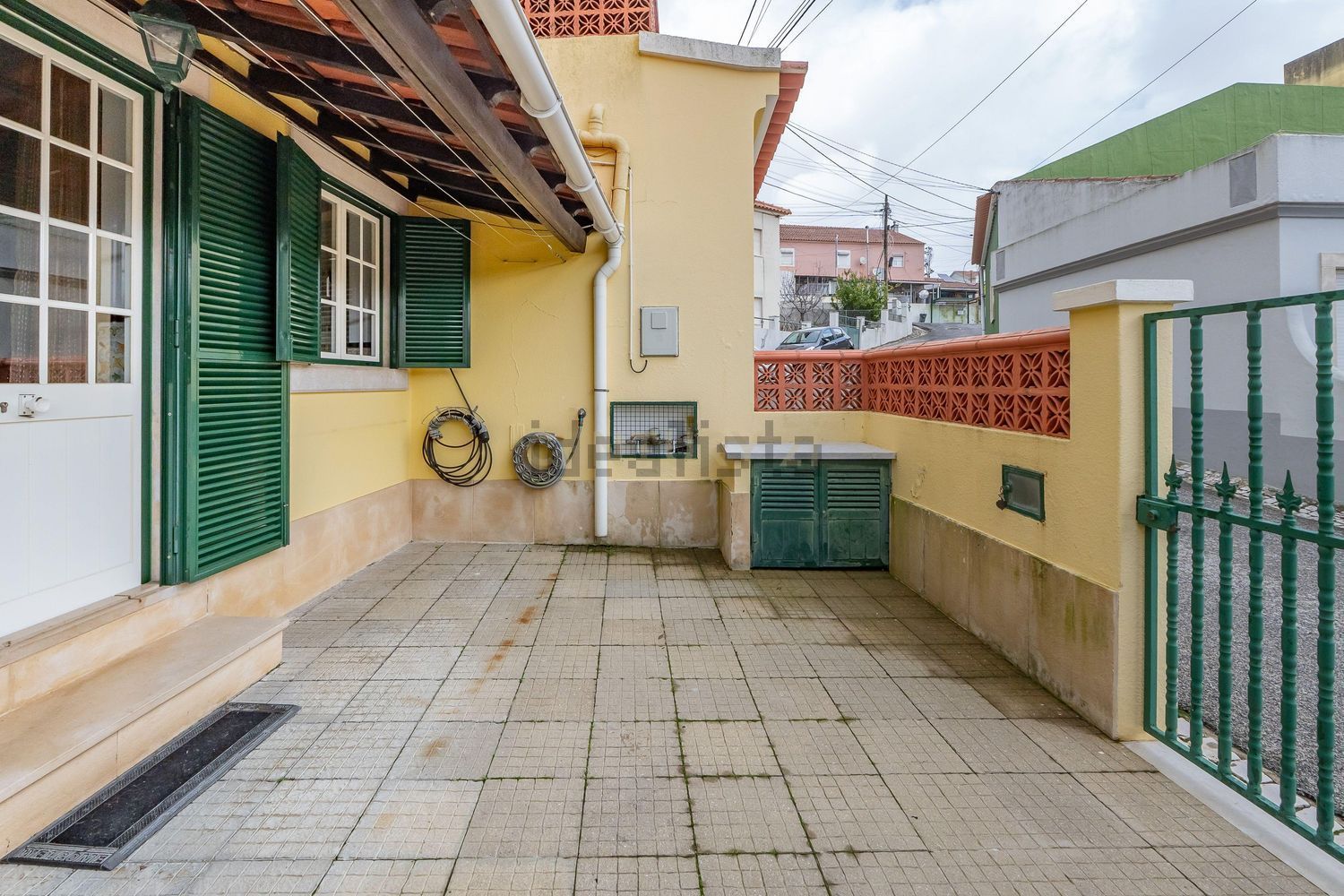 小楼房或独栋别墅出售在Rua Luís De Camões s/n - 阳台