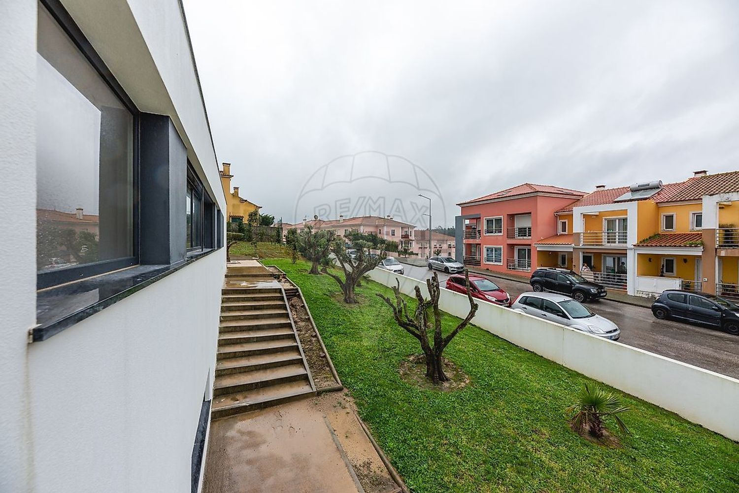 小楼房或独栋别墅出售在Rua Mato Moreira - 照片