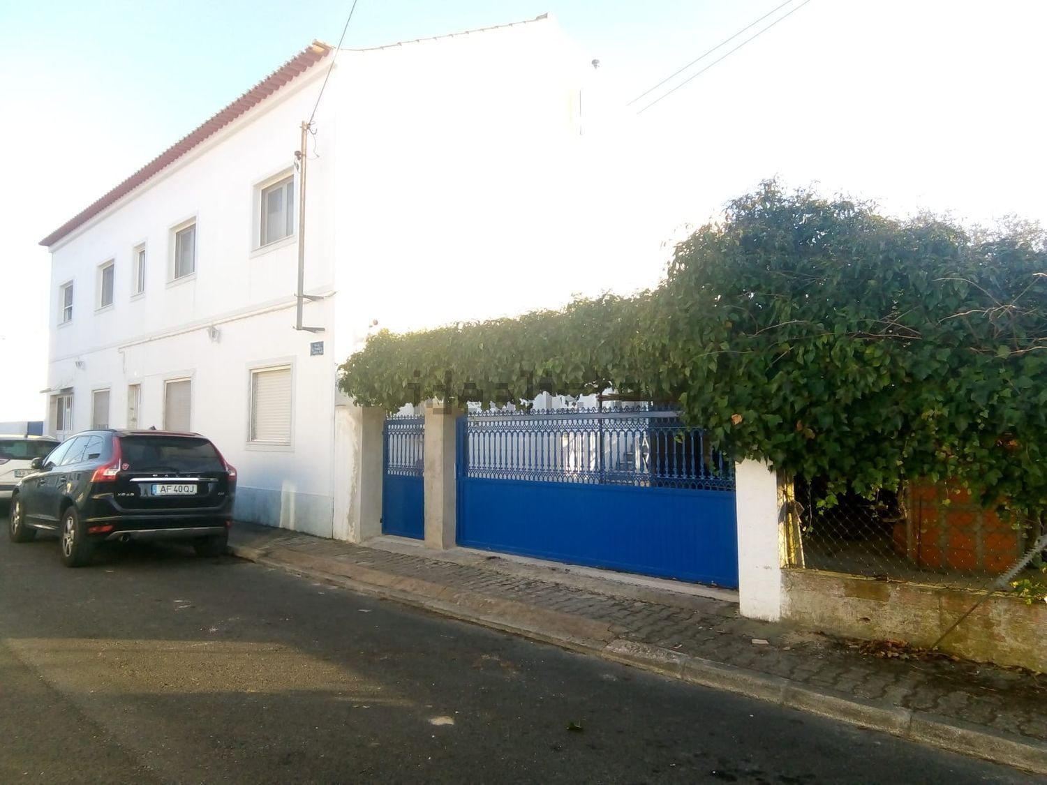 小楼房出售在Rua Doutor Evaristo Sousa Gago, 10 n - 入口 / 出口