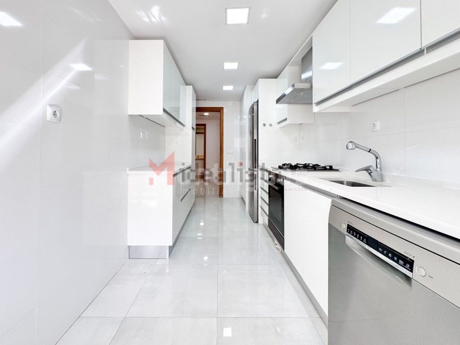 公寓 t3出售在Rua da Ilha dos Amores - 厨房