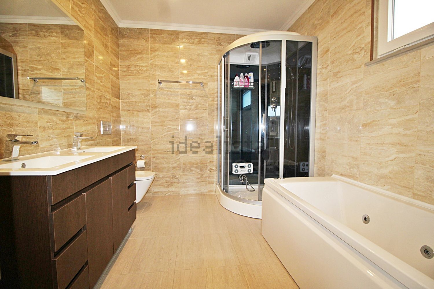 小楼房或别墅出售在Santo Antão e São Julião do Tojal - 卫生间