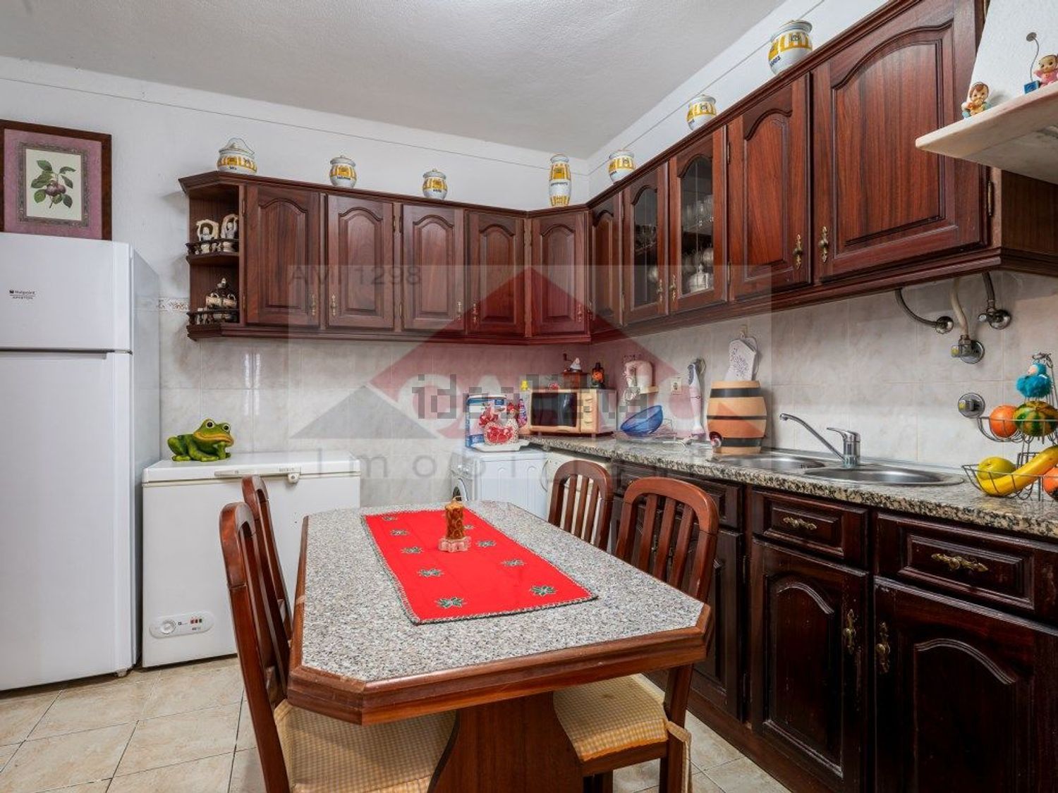 小楼房或独栋别墅出售在Atalaia e Alto Estanqueiro - Jardia - 厨房