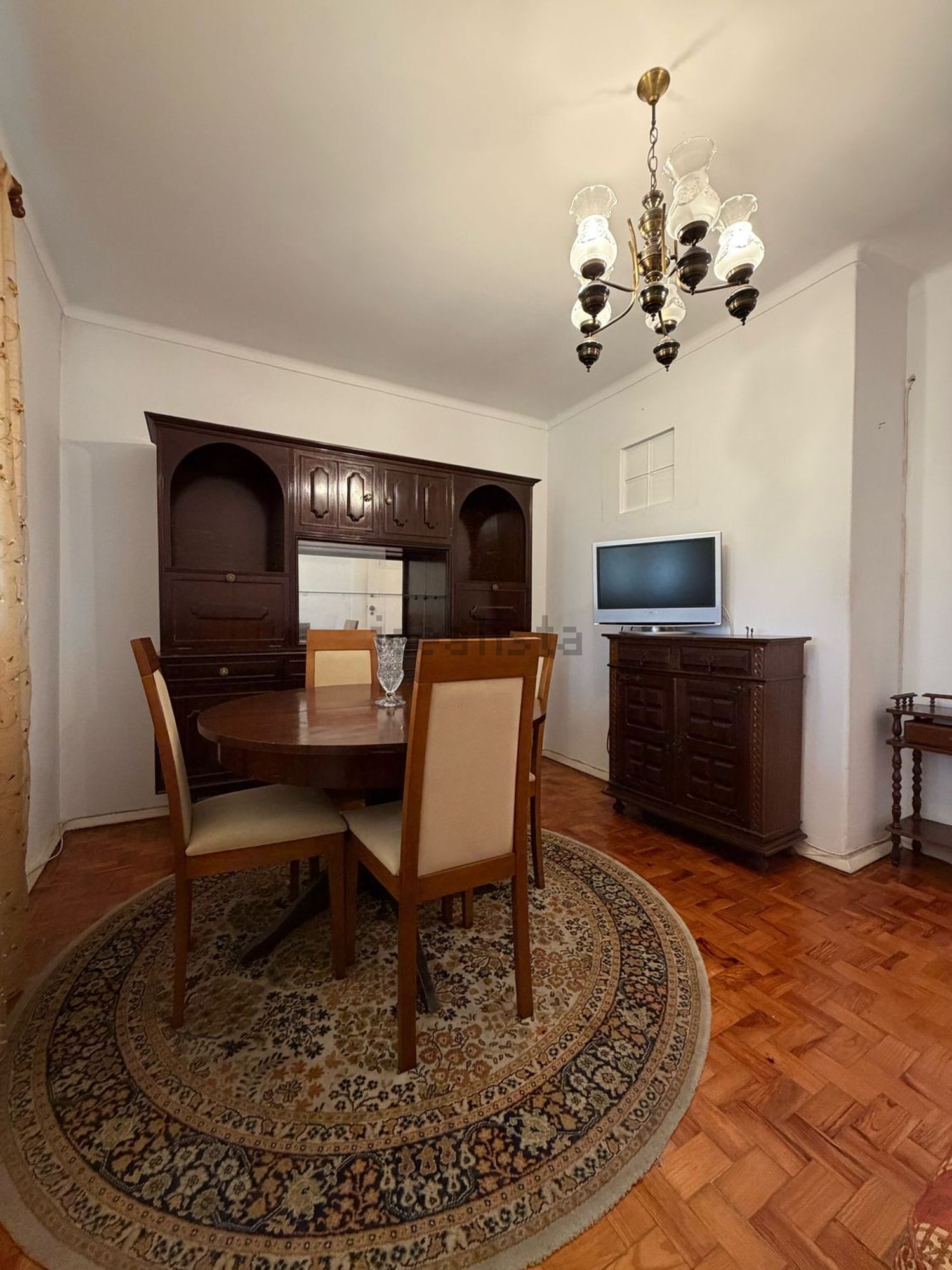 公寓 t2出售在Rua Cidade da Beira, 14 - 客厅