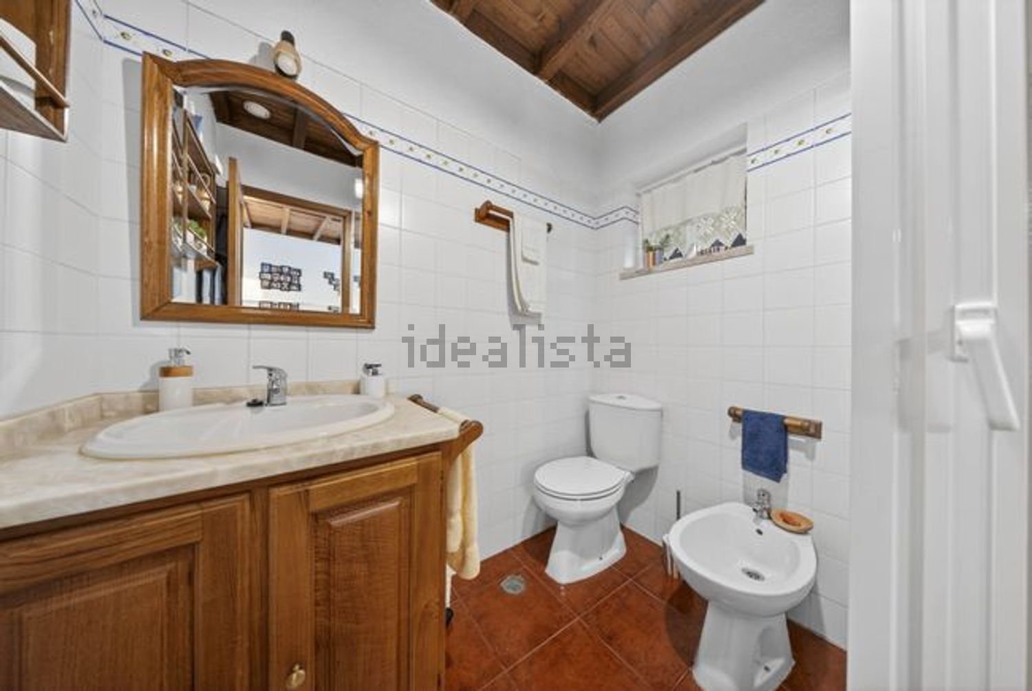 小楼房或独栋别墅出售Sobreiros s/n - 卫生间