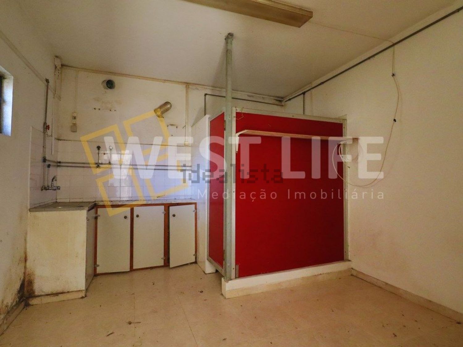 小楼房或独栋别墅出售在Venda do Pinheiro e Santo Estêvão das Galés - 照片