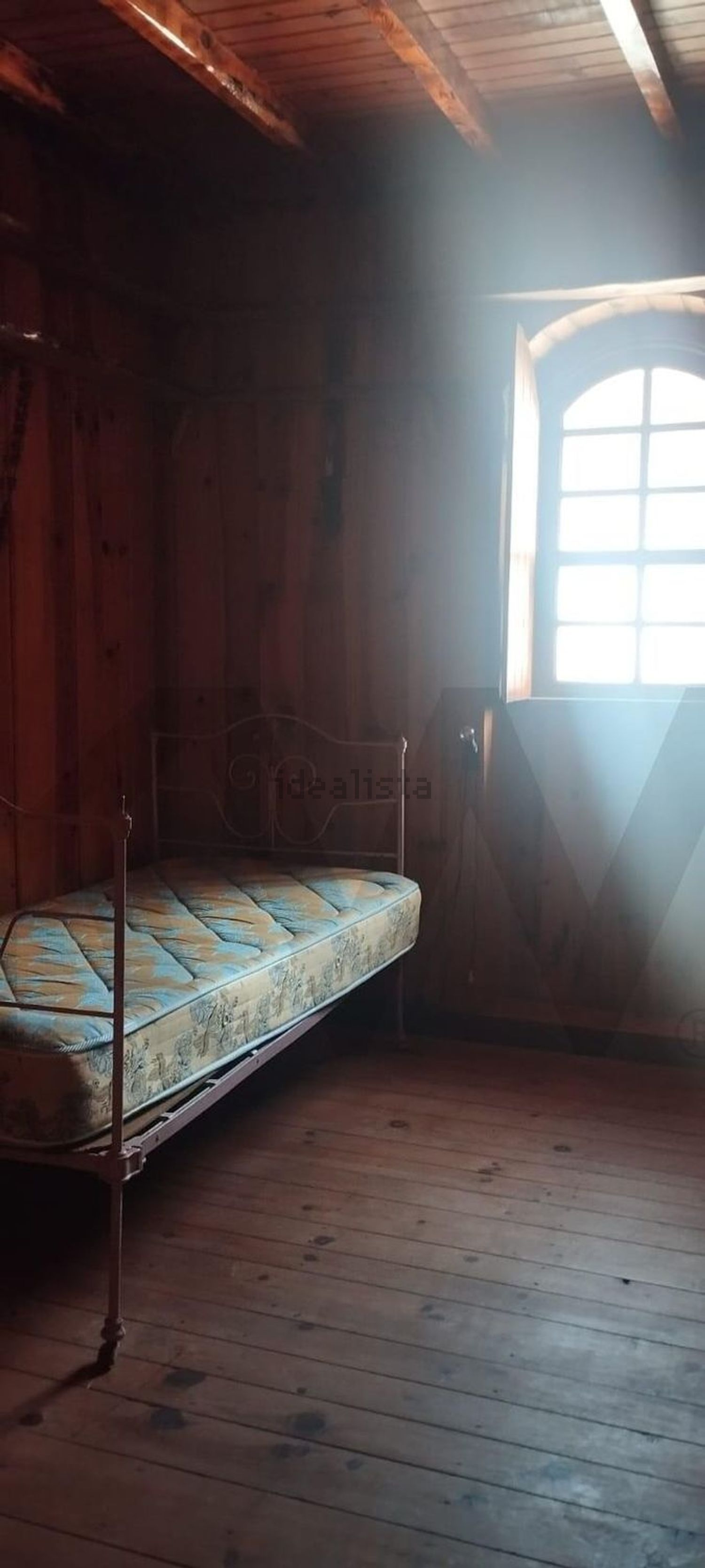 小楼房或独栋别墅出售在Rua Marita, 17 - 卧室