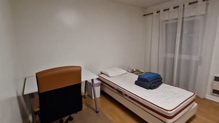 出租房间在Rua Francisco Stromp, 5