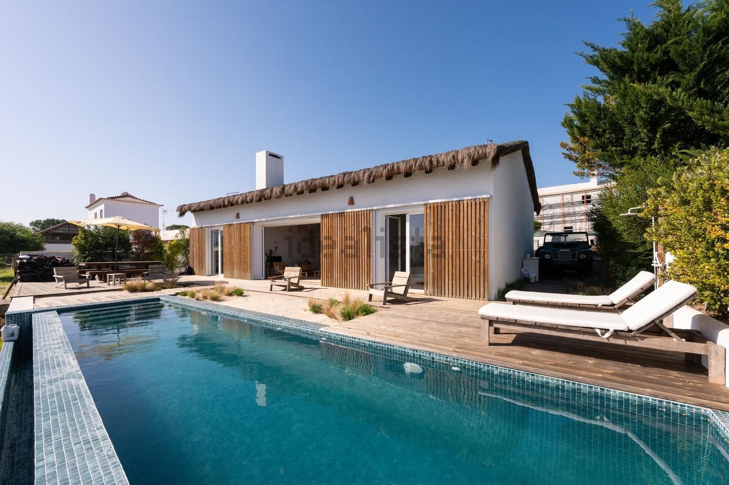 出租小楼房或独栋别墅在Largo do Canal - 游泳池