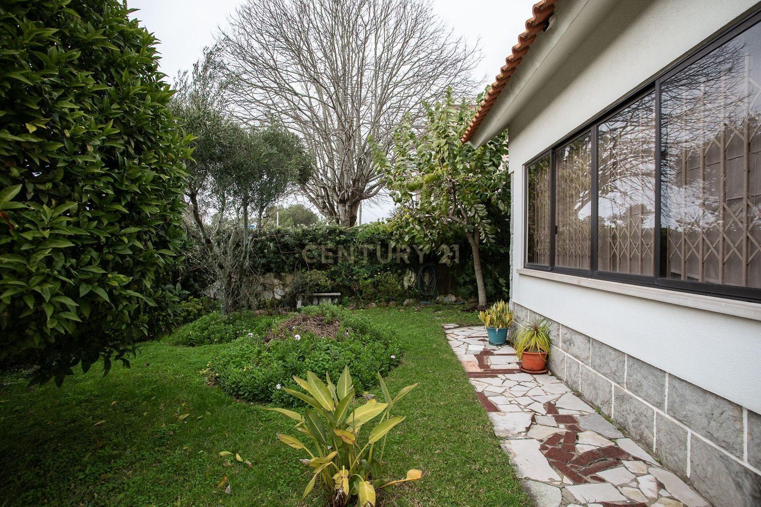 小楼房或独栋别墅出售在Cobre - 外立面