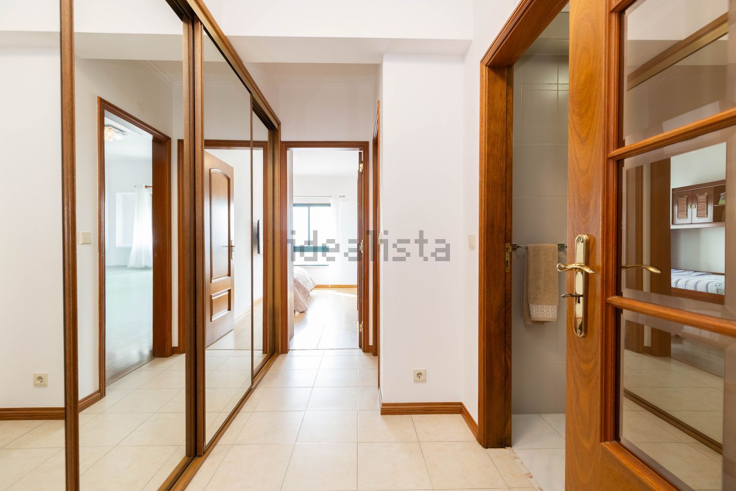 公寓 t2出售在Rua São Cristóvão, 272 - 过道