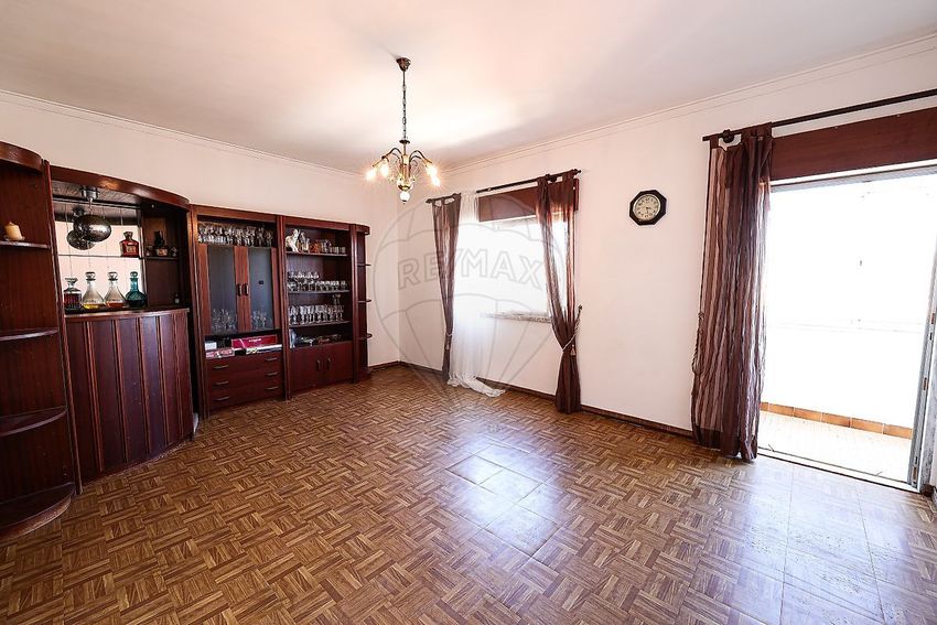 公寓 t3出售在Rua Maria da Fonte