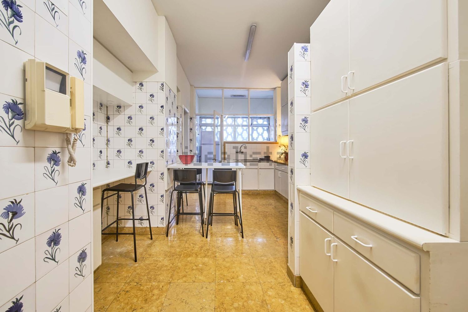 出租房间在Rua Actor António Silva, 3 - 厨房