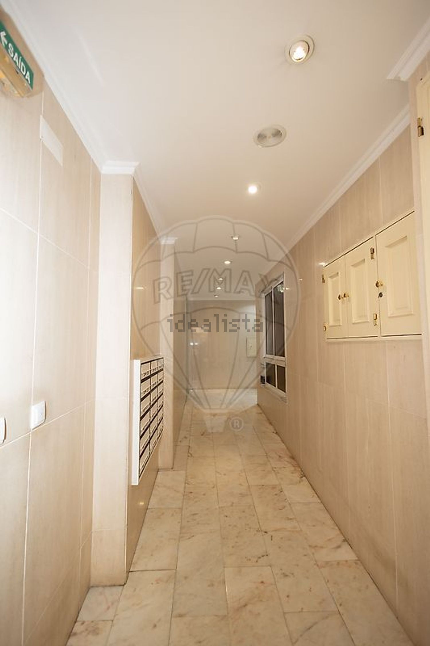 出租公寓 t2在Praceta Libânia do Carmo Galvão - 过道