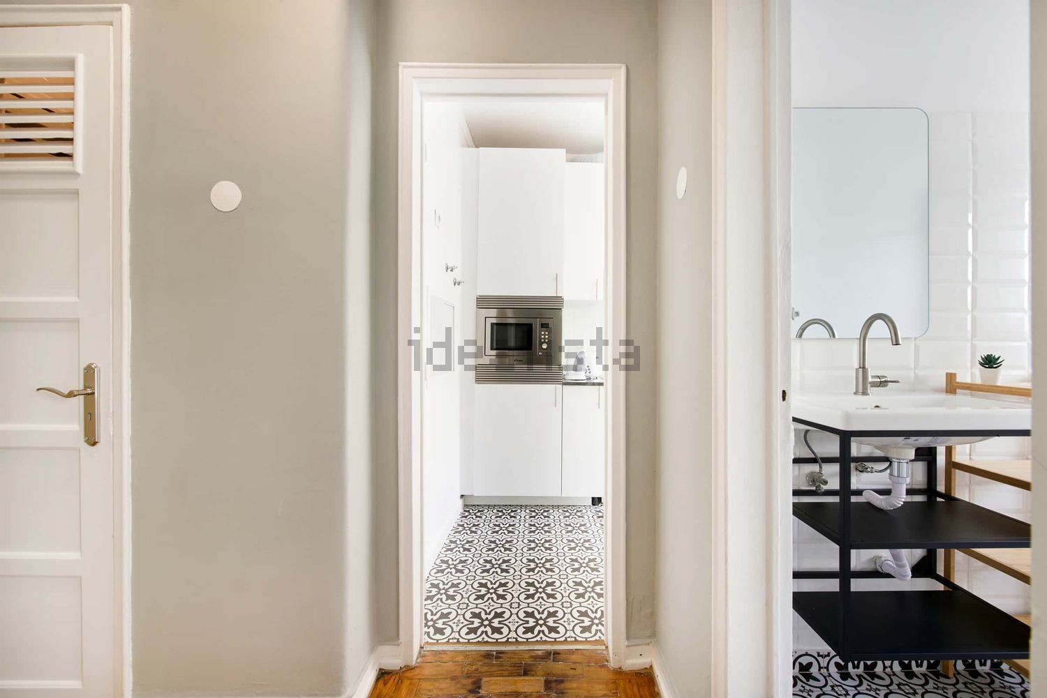 出租房间在Rua Elias Garcia, 60 - 厨房