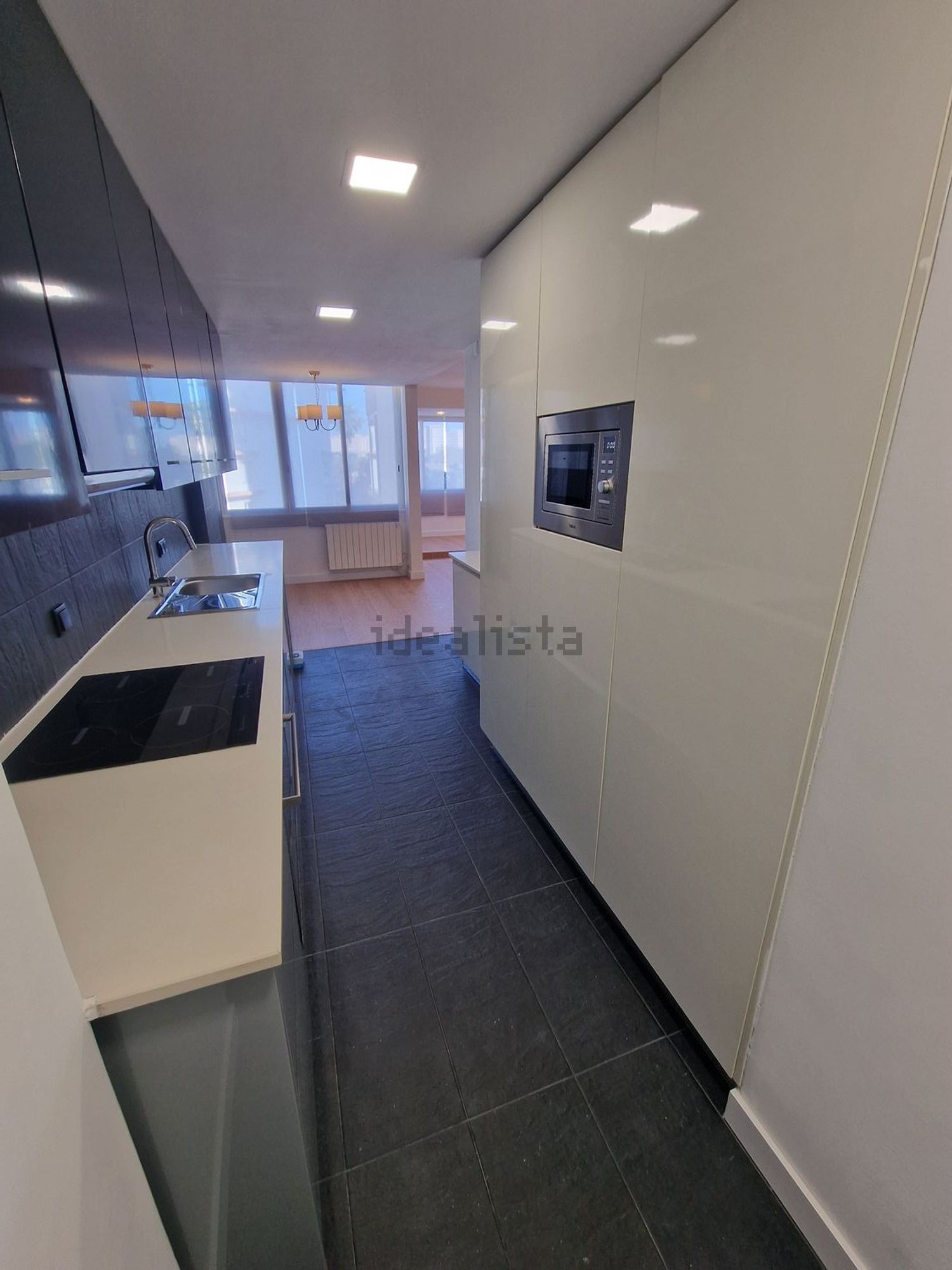 出租公寓 t4Azinhaga da Cidade, 9 - 厨房