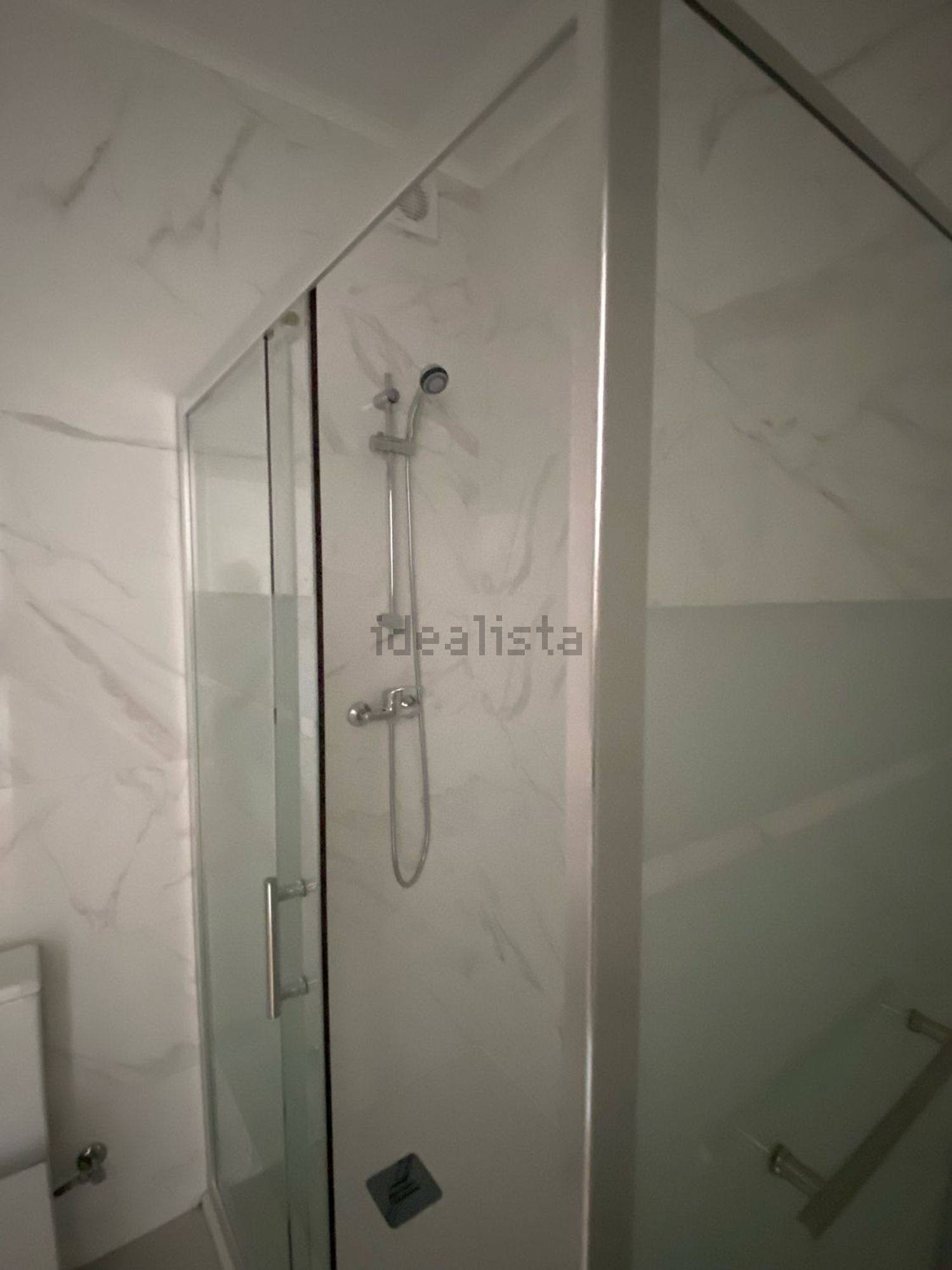 出租公寓 t1在Rua João Angelo, 5 - 卫生间