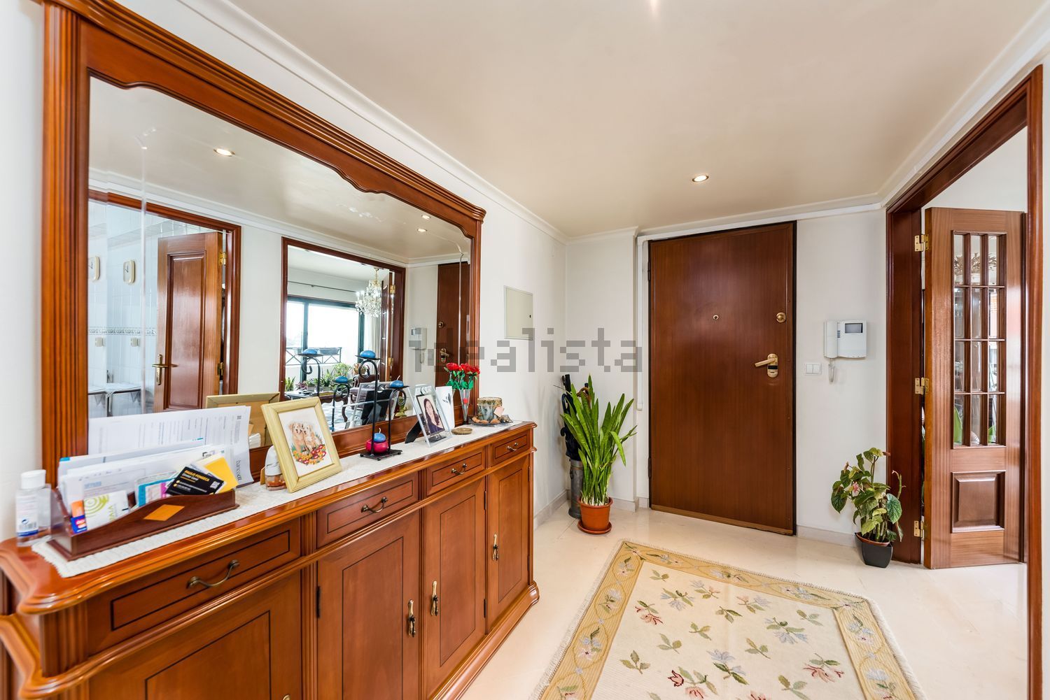 公寓 t4出售在Rua Maria Amália Vaz de Carvalho - 前厅