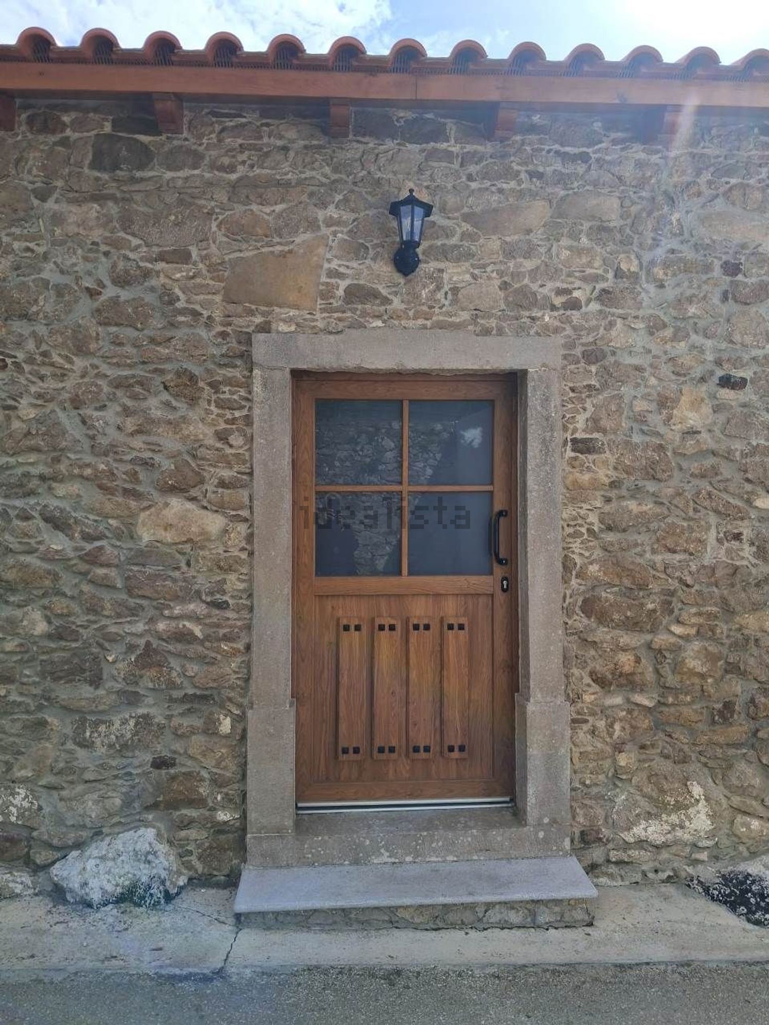 小楼房或独栋别墅出售在São Bartolomeu dos Galegos e Moledo - 外立面