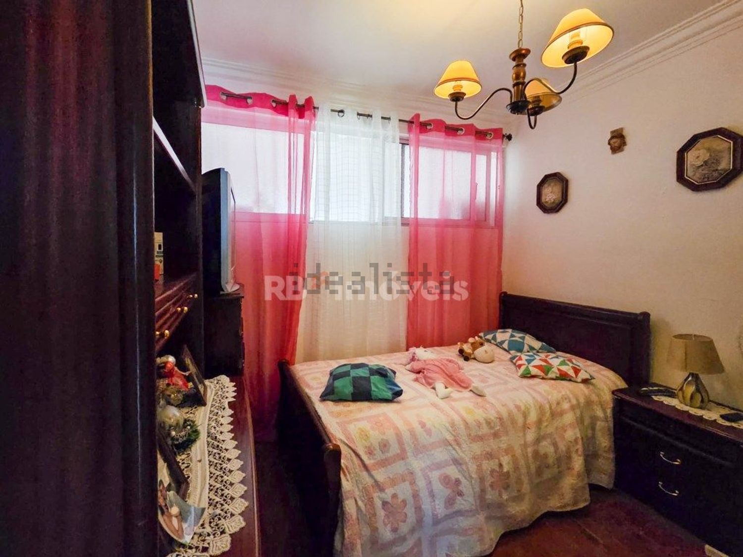 公寓 t2出售在Rua Professora Rosa Maria Pinto, 9 - 卧室