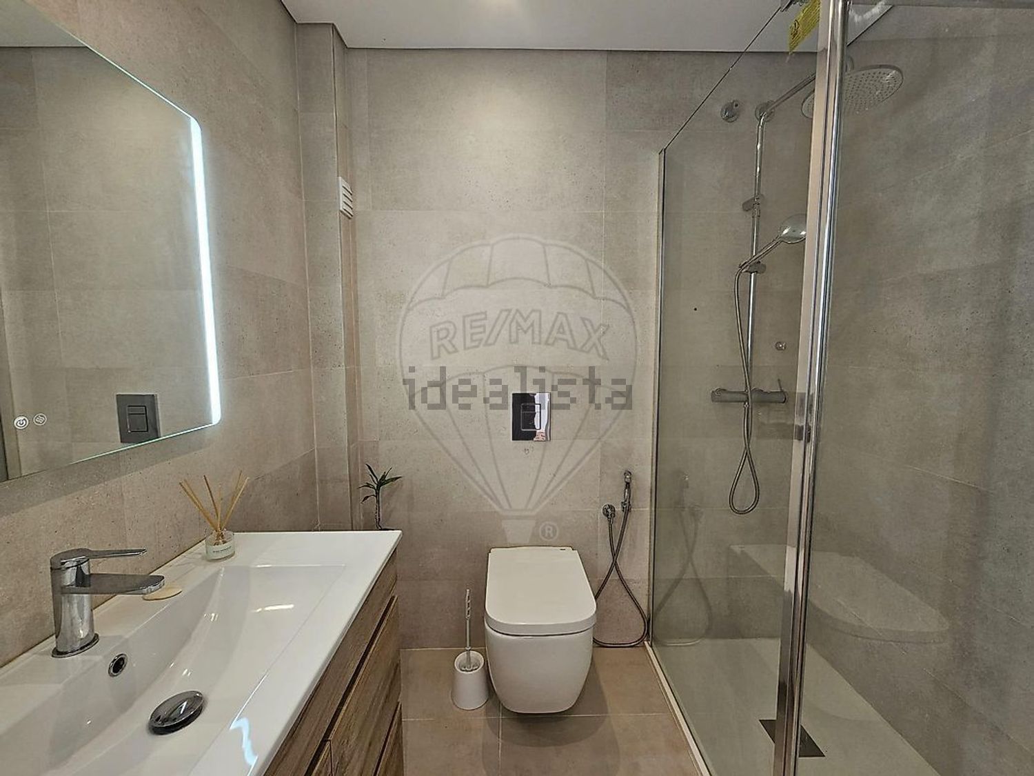 出租公寓 t2在Rua Paulo Reis Gil - 卫生间