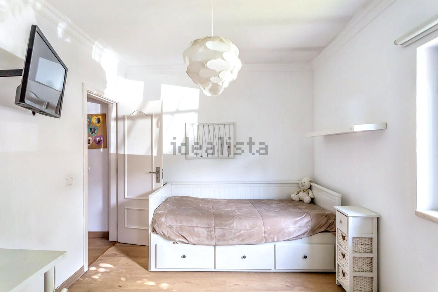 小楼房或独栋别墅出售在Rua dos Pintassilgos, 3 - 卧室