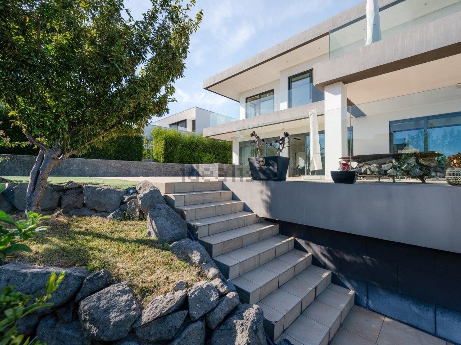 小楼房或独栋别墅出售在Nova Oeiras - Quinta das Palmeiras - 外立面