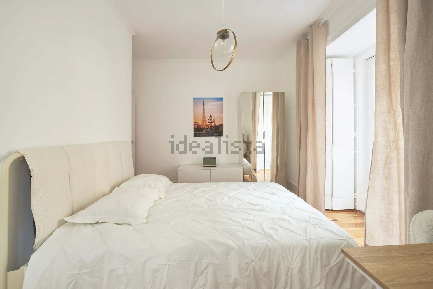 出租房间在Rua Nova da Trindade, 22 - 卧室