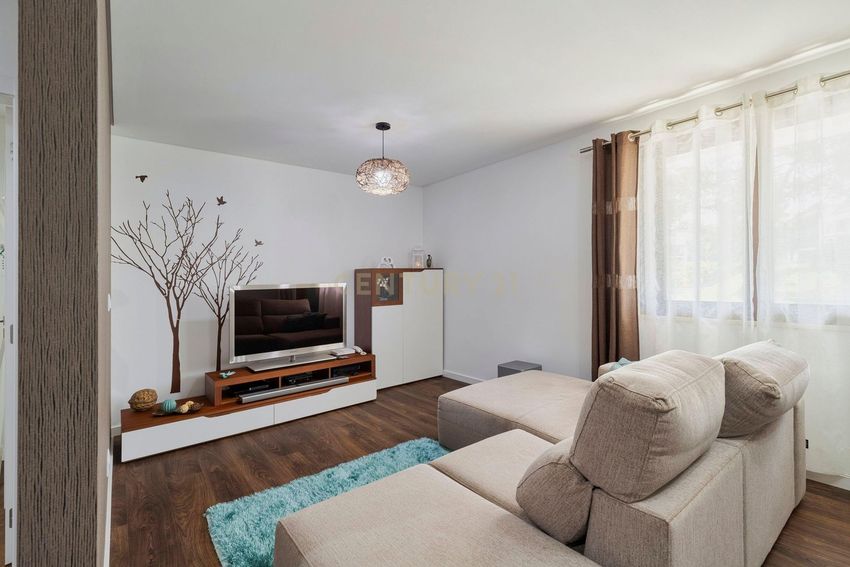 公寓 t1出售在Rua Vergílio Ferreira, 5