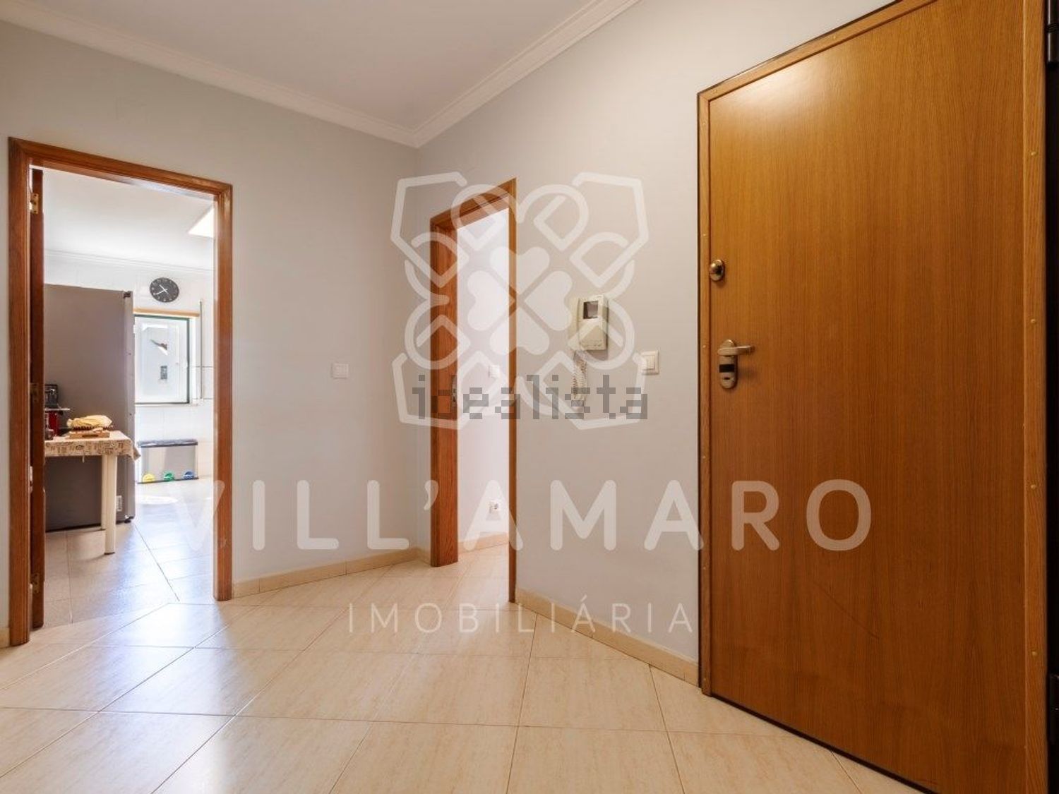 公寓 t3出售在Rua Padre Alfredo Fernandes de Brito - 前厅