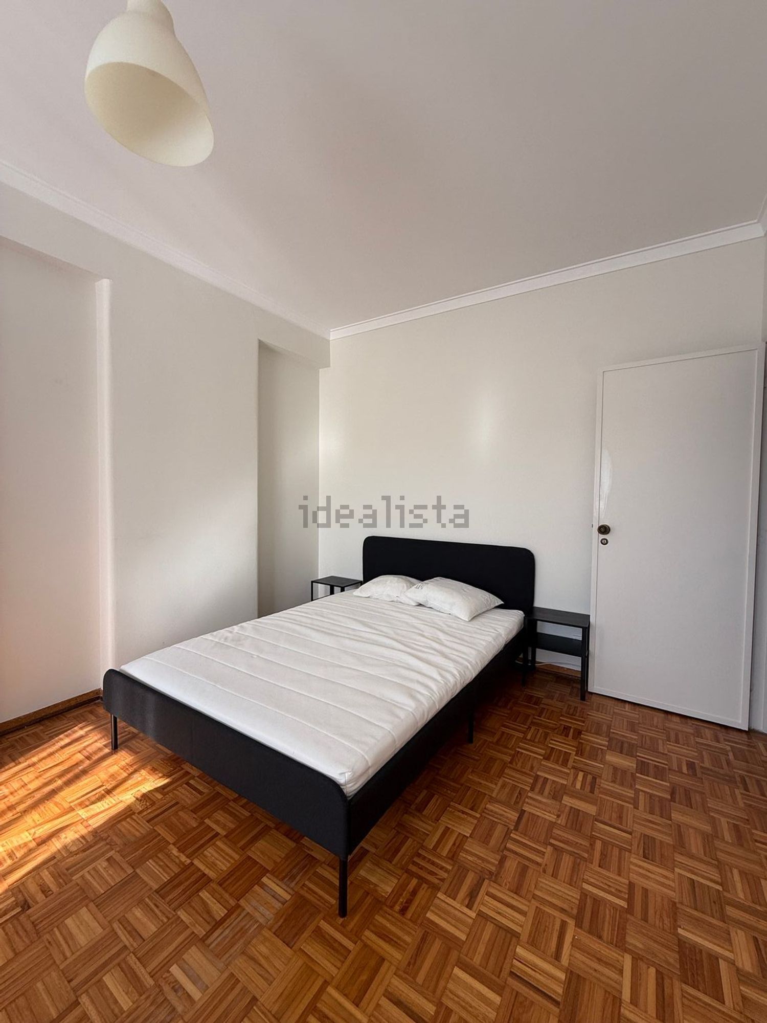 出租房间在Rua do Poder Local, 14 - 详情