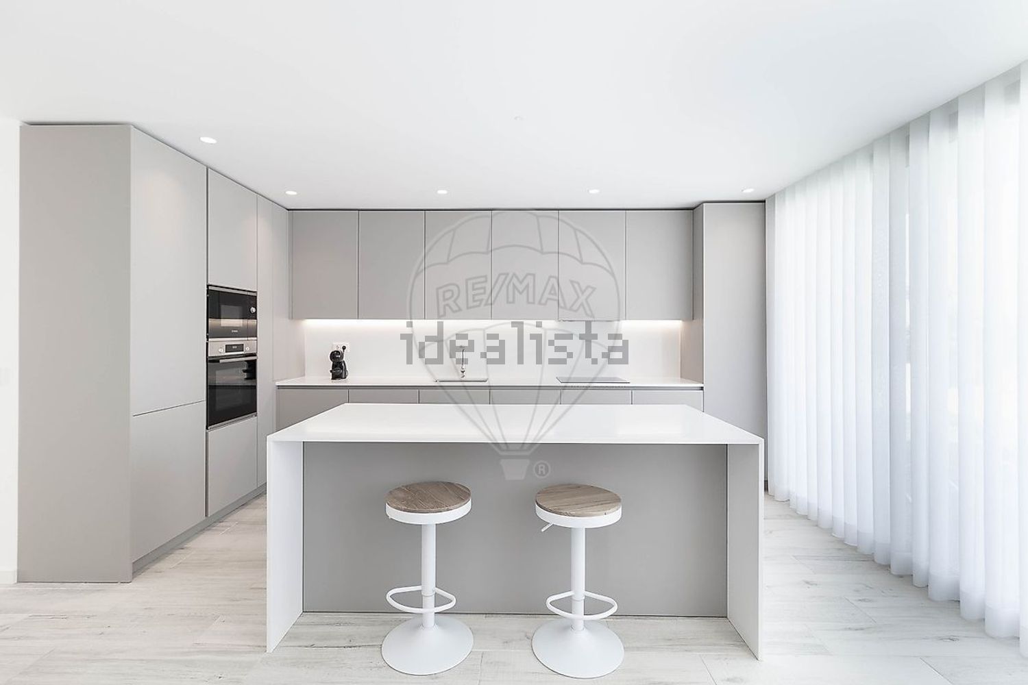 小楼房或独栋别墅出售在Travessa dos Benaventes - 照片