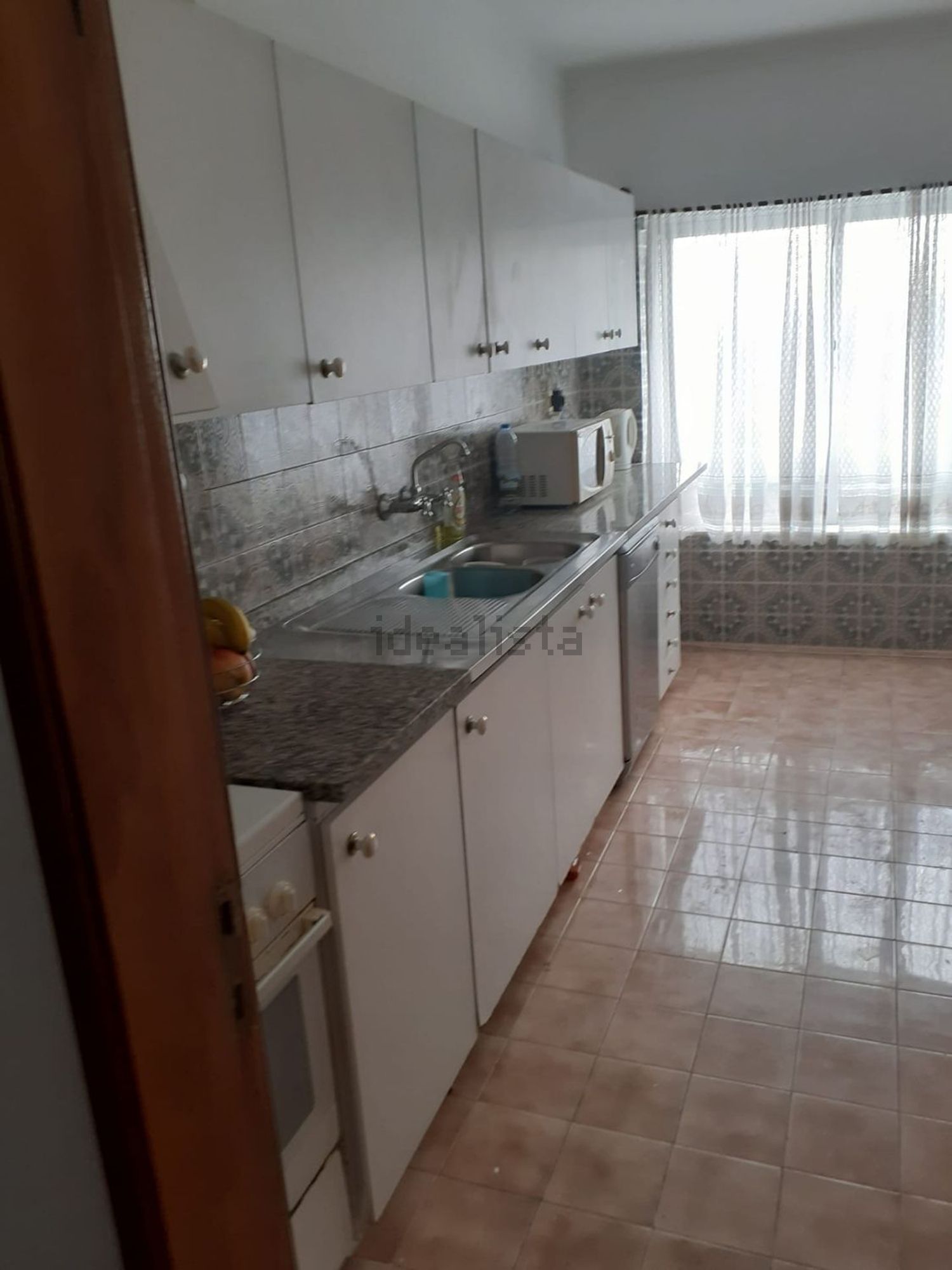 出租公寓 t3在Praceta Aníbal Faustino, 3 - 厨房