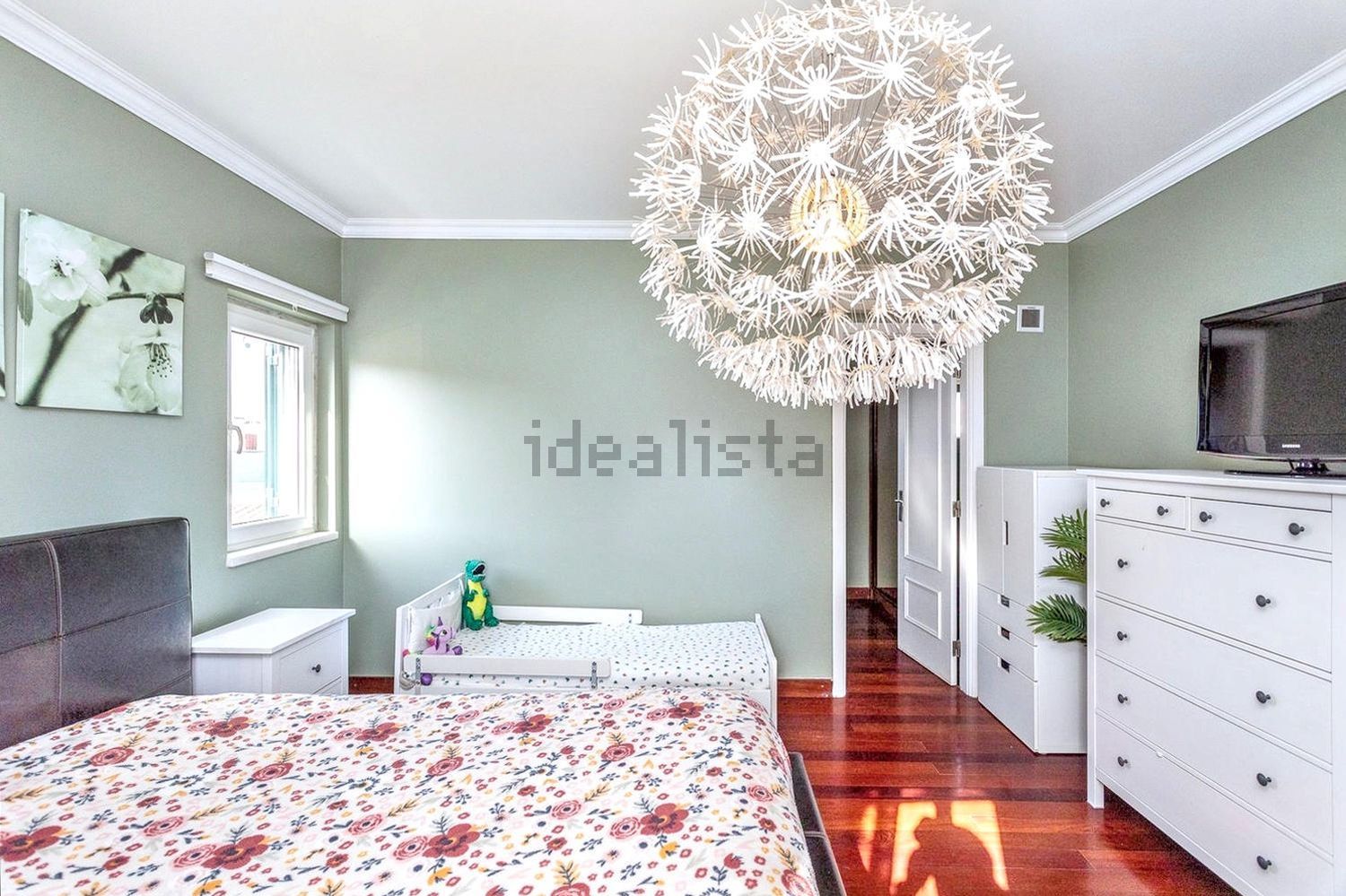 小楼房或独栋别墅出售在Rua dos Pintassilgos, 3 - 卧室