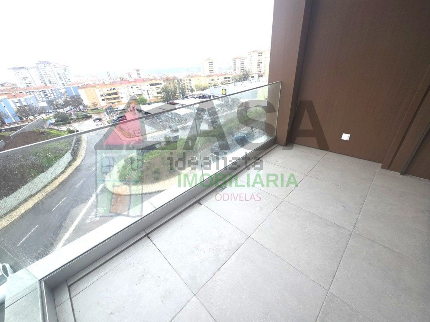 公寓 t2出售在Avenida Doutor António Silva Marques, 10 - 露台