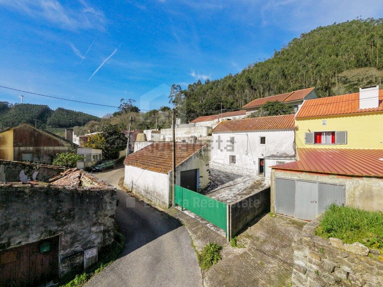 小楼房或独栋别墅出售在Malveira e São Miguel de Alcainça - 外立面