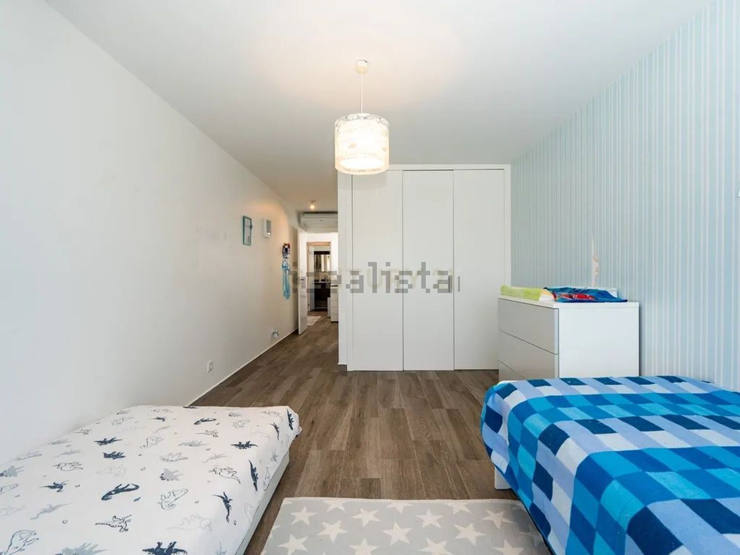 小楼房或独栋别墅出售在Rua dos Calços - 卧室