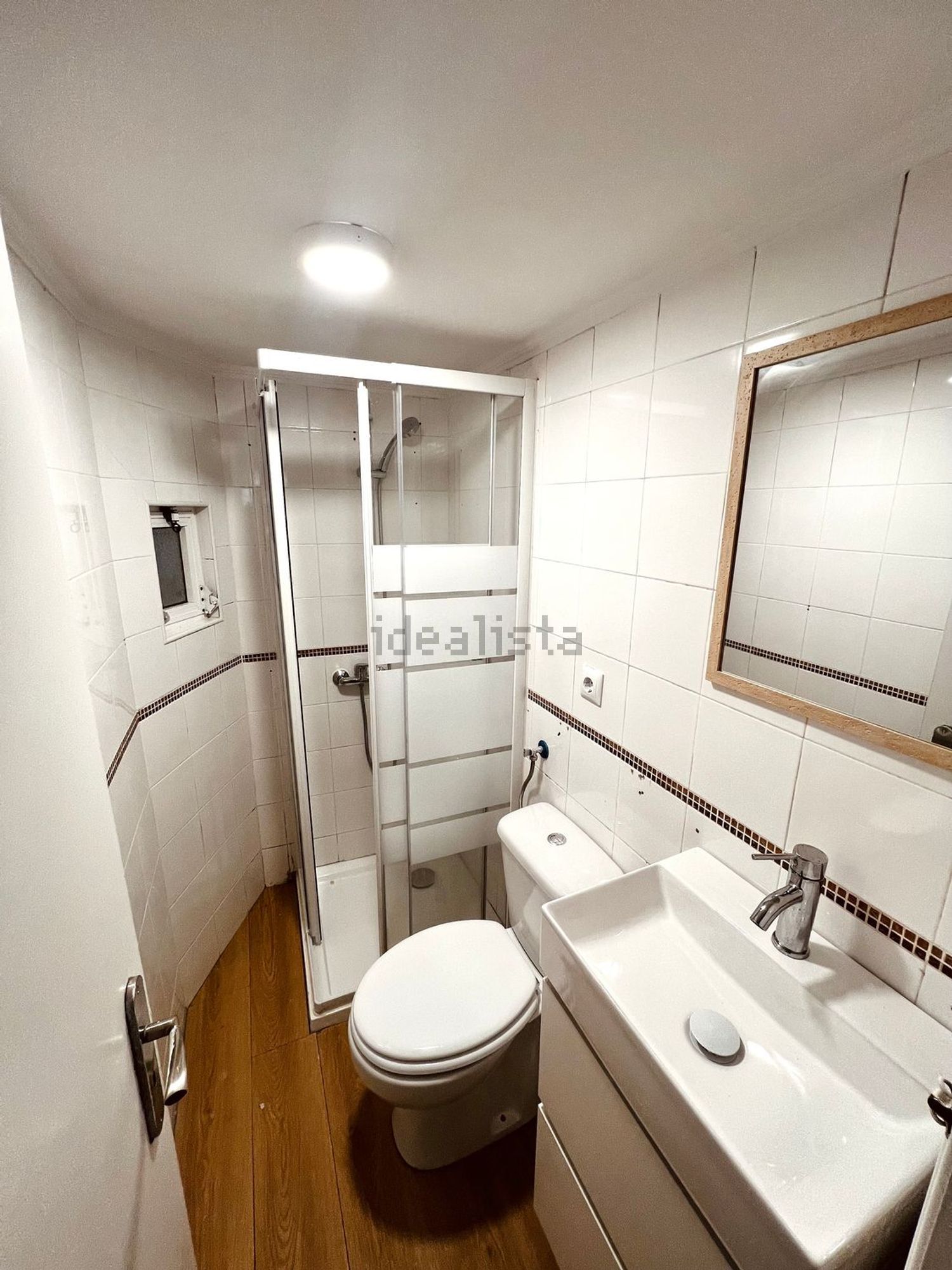 出租t0（单人公寓）在Rua da Mouraria, 52 - 卫生间