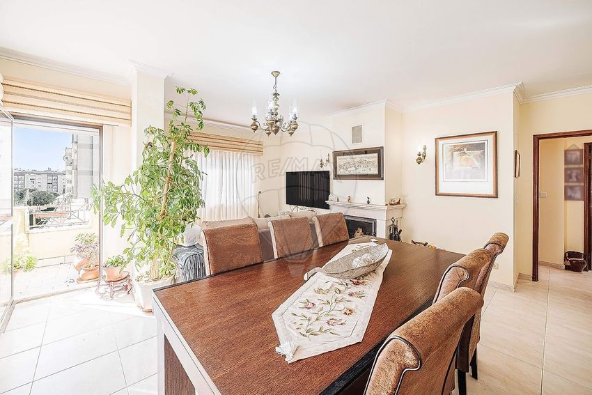 公寓 t3出售在Rua José Régio