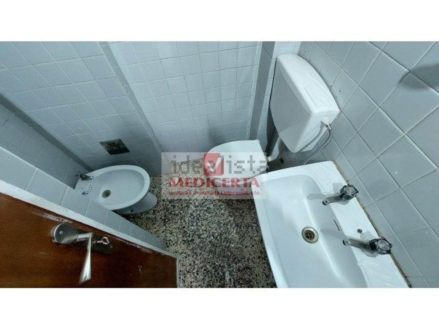 公寓 t3出售在Rua Professor Doutor Virgílio Machado - 卫生间