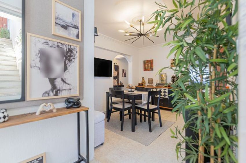 公寓 t4出售在Rua Almeida Garrett, 29