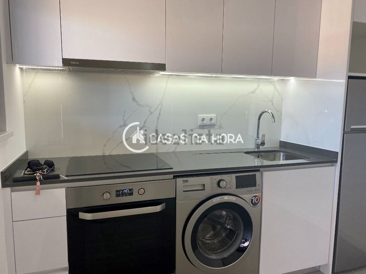 出租公寓 t1在Caparica e Trafaria - 厨房