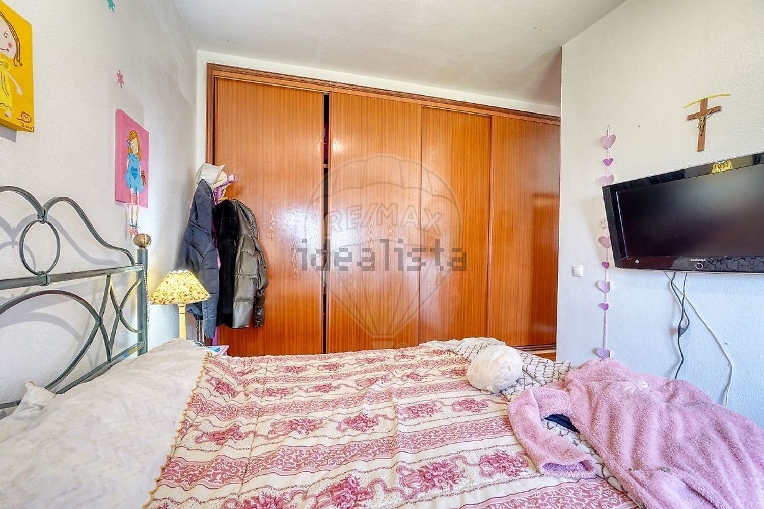 小楼房或独栋别墅出售在Rua da Horta - 卧室